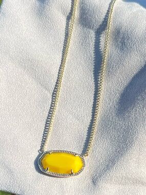 Kendra Scott yellow Dylan necklace